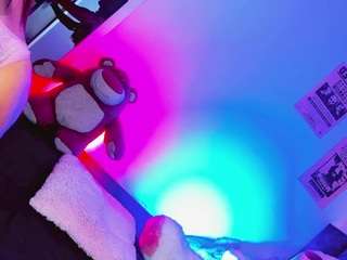 ladynoah webcam