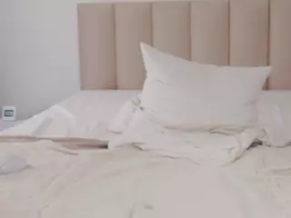 Saradiamond01's Live Sex Cam Show