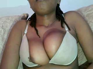 sexypussy1331 webcam