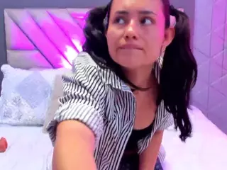 VilotetRousseX's Live Sex Cam Show