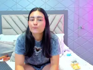 VilotetRousseX's Live Sex Cam Show