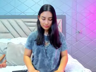 VilotetRousseX's Live Sex Cam Show