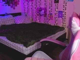 bunnyoflovess live webcam show