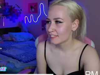 BunnyOfLovess's Live Sex Cam Show
