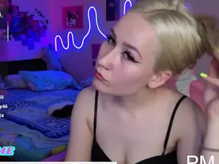BunnyOfLovess's Live Sex Cam Show