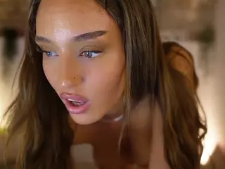 ClaraMia's Live Sex Cam Show