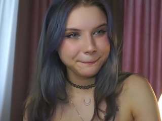 georginahaines webcam
