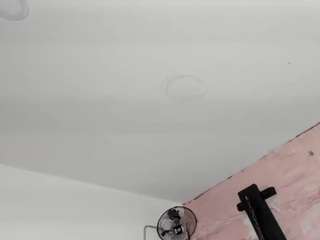 madame-pain Live Webcam on {site_name}