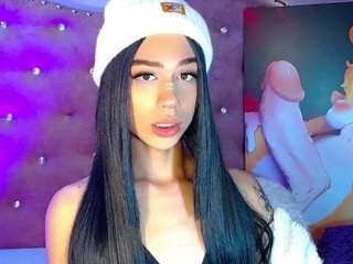Sarahh-Sophia