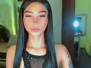 Sarahh-Sophia