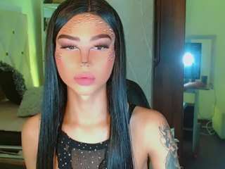 Sarahh-Sophia