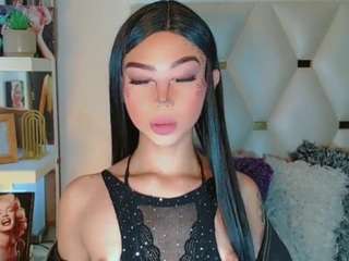 Sarahh-Sophia