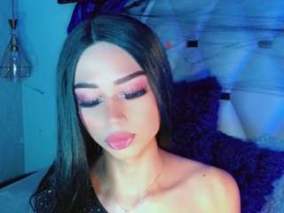 sarahh-sophia Live Webcam on CamSoda