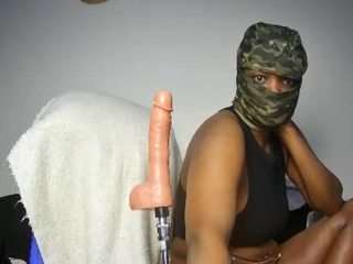 SlimThickKat live cam preview