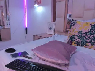 talia russel's Live Sex Cam Show