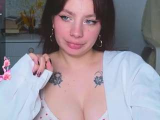 forgetmenotss's CamSoda show and profile