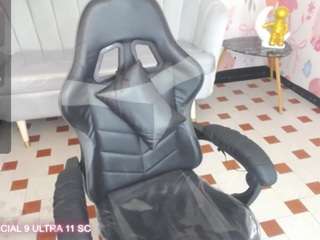 paris09-v Live Webcam on CamSoda