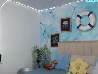 katrina-wonder live webcam show
