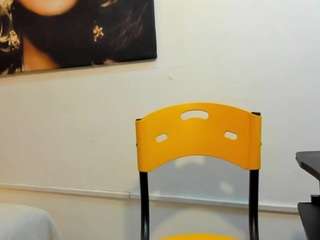 royce-ebony Live Webcam on CamSoda