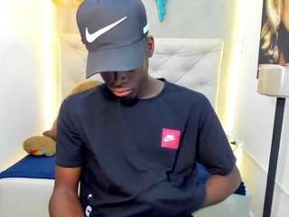 royce-ebony webcam model