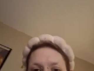 Live webcam model mymelody625 on Soda Cams