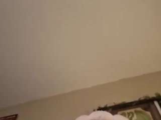 Live webcam model mymelody625 on Soda Cams