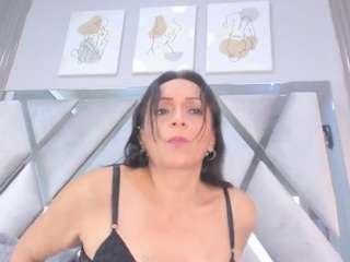 hottest-mature