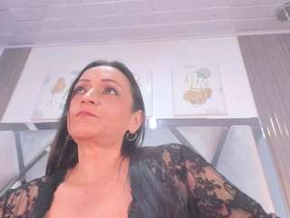 hottest-mature
