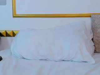 lilly-ass Live Webcam on CamSoda