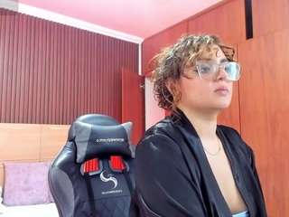  lilly-ass chat room