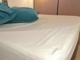 lilly-ass live webcam show