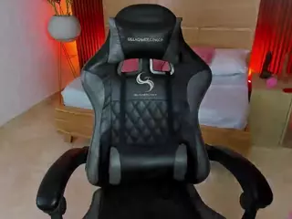 lilly-ass's Live Sex Cam Show