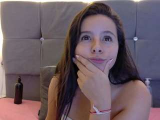 mia-makleynn