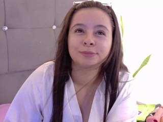 mia-makleynn