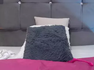 mia-makleynn's Live Sex Cam Show