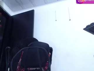 Amatiell live cam preview