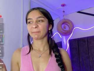 violet-thomson camsoda