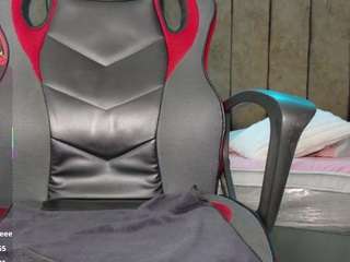 violet-thomson camsoda