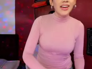 Eviee's Live Sex Cam Show