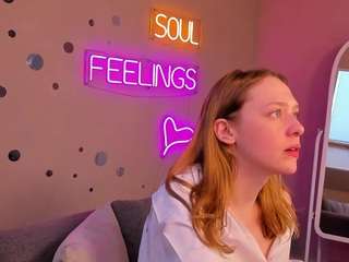 alice-christensen webcam