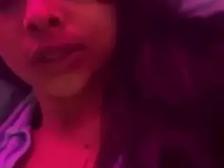 DULCEmaria111's Live Sex Cam Show
