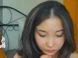 ErlineHackworth's Live Sex Cam Show