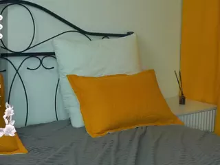 ErlineHackworth's Live Sex Cam Show