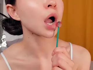ErlineHackworth's Live Sex Cam Show