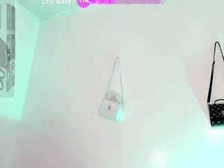 هذا النموذج مباشر الآن. la-ratona