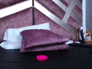 latentfantasy live webcam show