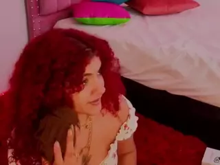 MADDYS-TONE's Live Sex Cam Show