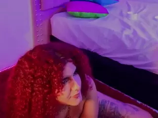 MADDYS-TONE's Live Sex Cam Show