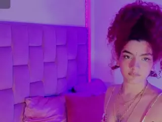 MADDYS-TONE's Live Sex Cam Show