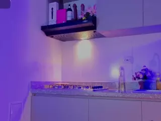 MADDYS-TONE's Live Sex Cam Show